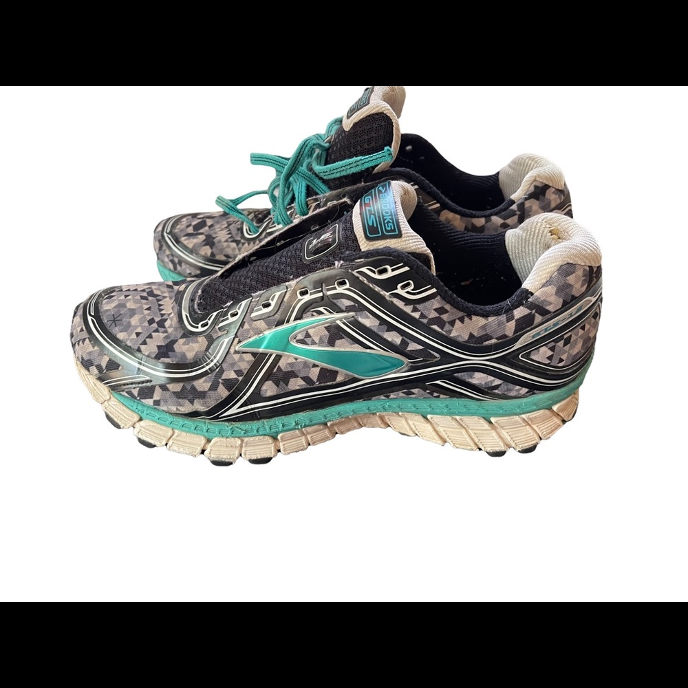 BROOKS ADRENALINE GTS 16 KALEIDOSCOPE Womens 9.5